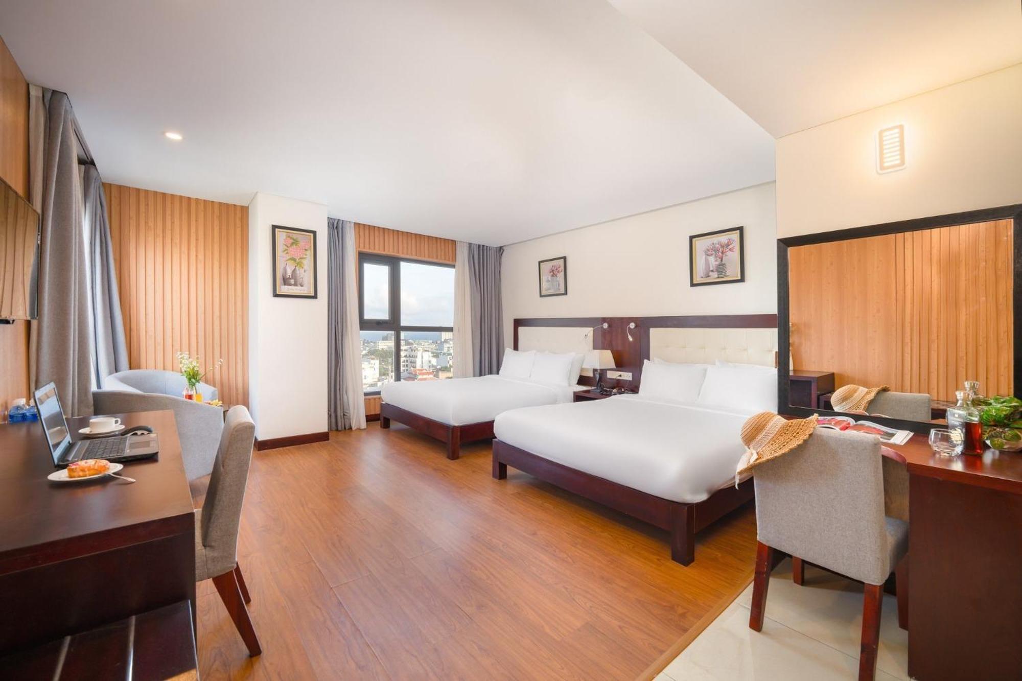 Hotel Gemma & Near Dragon Bridge Đà Nẵng